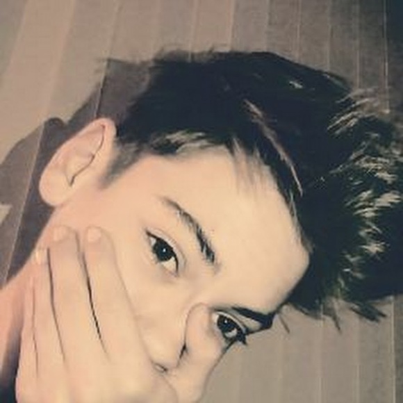 Meet your Posher, Joshua - Picture 1 of 1